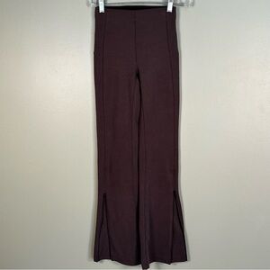 Lululemon brushed softstreme rib zip pants size 0‎ 31”